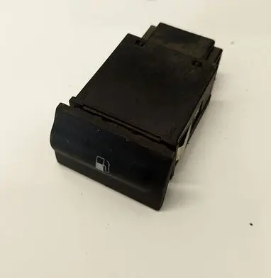 Skoda Octavia Mk1 (1U) Fuel tank opening switch 1U0959833C