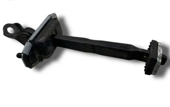 KIA Ceed Oil filter mounting bracket T665 794802T000