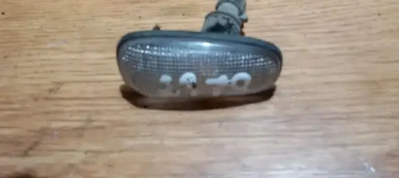 Opel Astra G Front fender indicator light