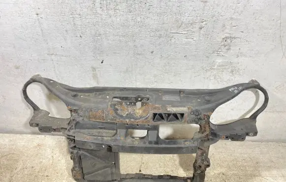Volkswagen Polo Radiator support slam panel 6q0805588