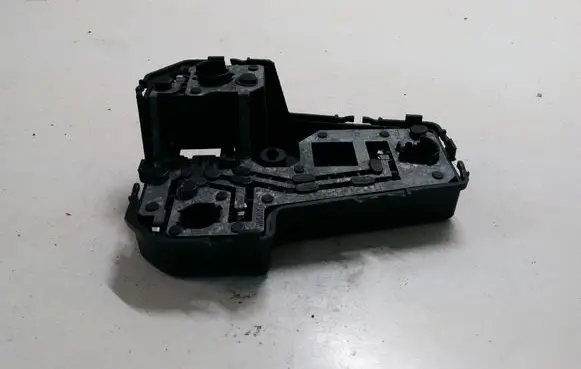 Ford Galaxy Tail light bulb cover holder 7M5945258