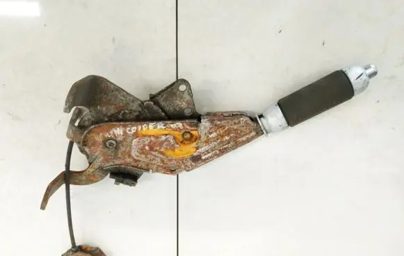 Hyundai Coupe Handbrake/parking brake lever assembly