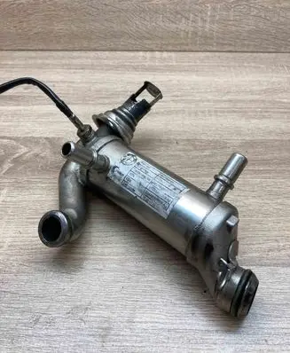 BMW X5 E70 EGR valve cooler 8507334