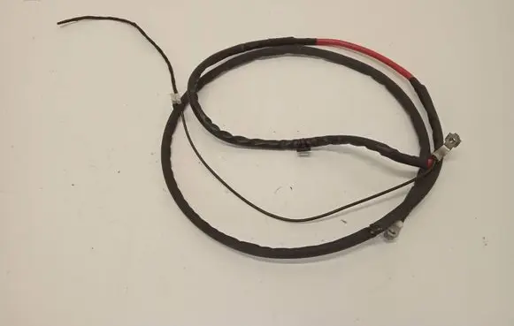 Mercedes-Benz S W222 Positive cable (battery) 