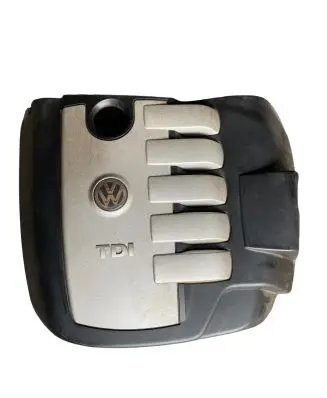 Volkswagen Touareg I Engine cover (trim)