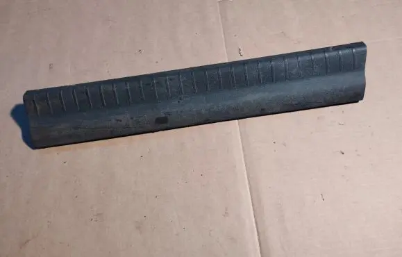 Dodge Journey Rear sill trim cover 1BE49XDVAC 100013355