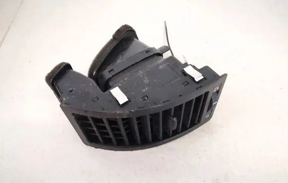 Volkswagen Polo Dash center air vent grill 6q0819704