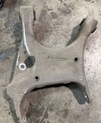 BMW X5 F15 Rear upper control arm/wishbone 6770953