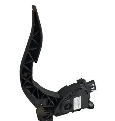Audi A6 S6 C6 4F Accelerator throttle pedal 8K1723523A