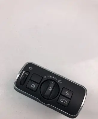 Volvo V40 Light switch 30739448