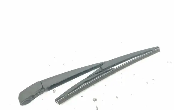 Suzuki Grand Vitara II Rear wiper blade arm