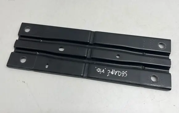 Volvo S60 Muffler mount bracket/holder 31672097 C83FD