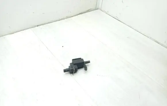 Ford Mondeo MK IV Turbo solenoid valve 70400600 10T071