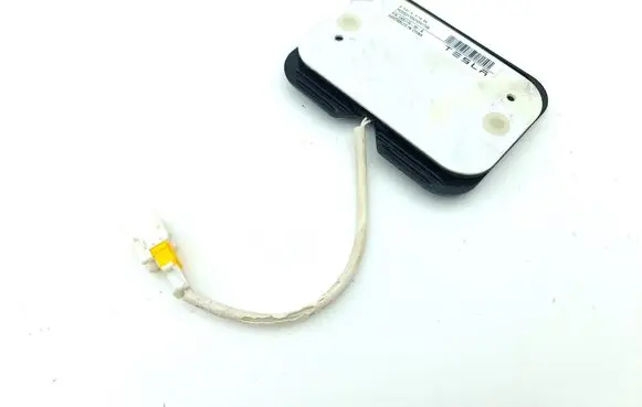 Tesla Model S Seat pressure sensor 100577800B