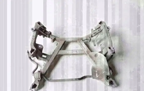 BMW 5 E39 Front subframe