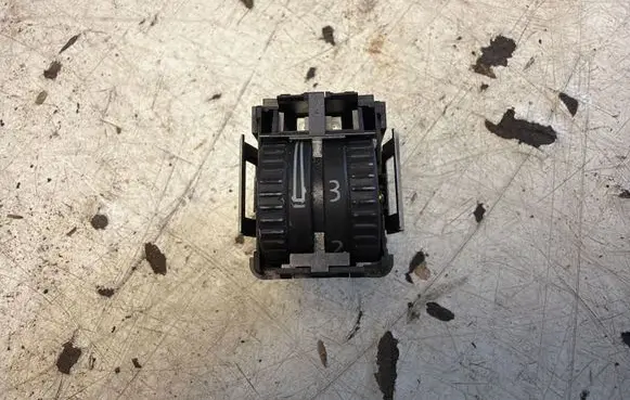 Volkswagen PASSAT B6 Headlight level height control switch 3C0941333