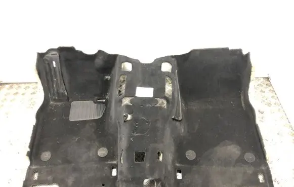 BMW 7 F01 F02 F03 F04 Rear floor carpet liner 7217818
