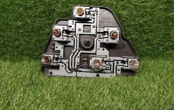 Tail light part