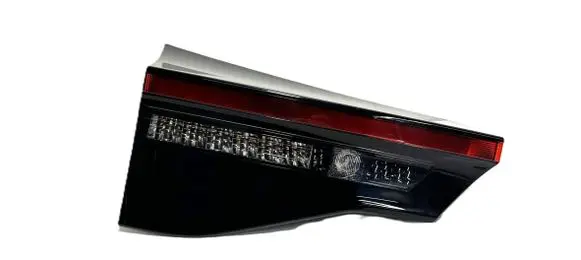 Toyota Yaris Cross Tailgate rear/tail lights 815900DB70 45122