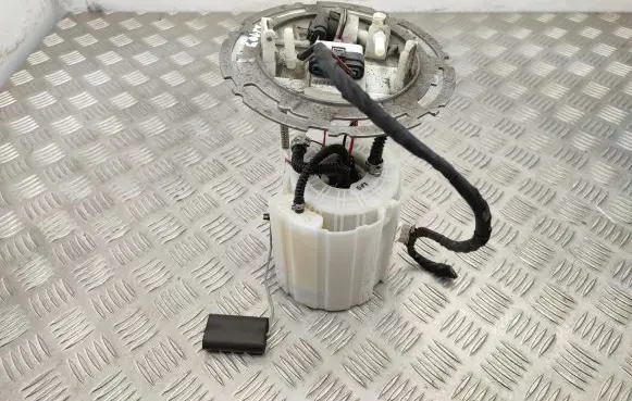 Mercedes-Benz A W176 In-tank fuel pump