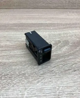 Rover 25 Headlight level height control switch YUT000020PMP 37212A