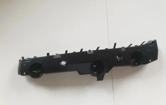 Nissan Leaf II (ZE1) Front bumper mounting bracket 622255SK0A
