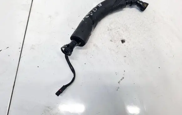 BMW 5 E60 E61 Breather hose/pipe 