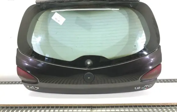 Tailgate/trunk/boot lid