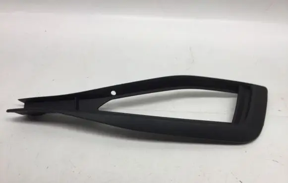 Volkswagen PASSAT B8 Front fog light trim/grill 3G0853666K