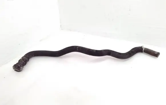 Nissan X-Trail T32 Engine coolant pipe/hose