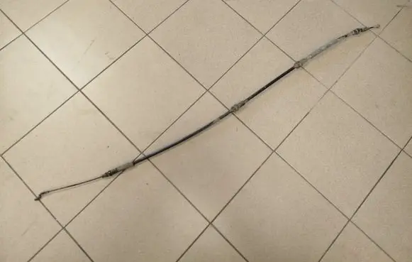 Handbrake/parking brake wiring cable
