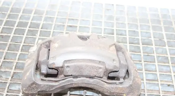 Volvo XC70 Front brake caliper