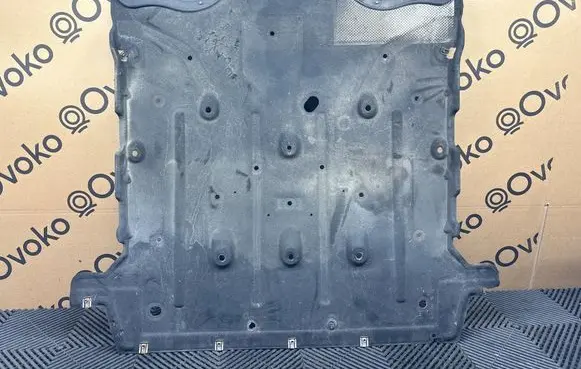 Alfa Romeo Giulia Engine splash shield/under tray