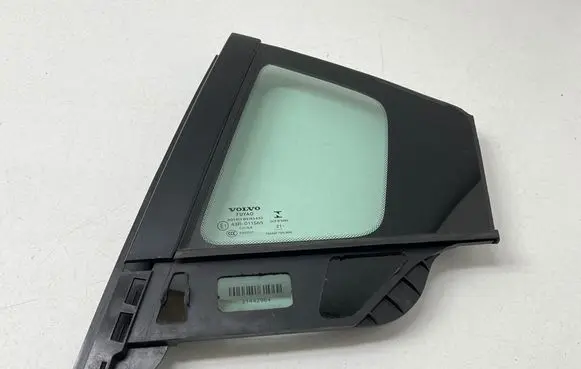 Volvo S60 Rear vent window glass DOT459M5385AS2 E000001 43R011565