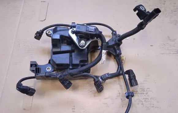 Toyota RAV 4 (XA50) Oil breather separator 1221125011