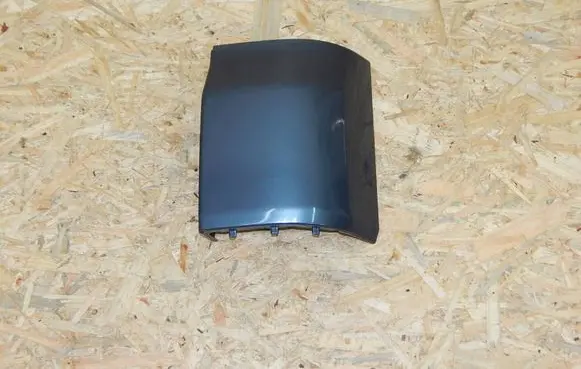 Volkswagen Multivan T5 Rear bumper corner part panel trim 7H0807322