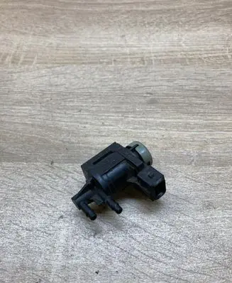 Volkswagen PASSAT B5.5 Turbo solenoid valve 1J0906283A