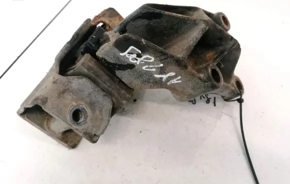 Peugeot Boxer Engine mount bracket 1304104080