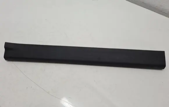Ford Focus Front sill trim cover BM51A13201A