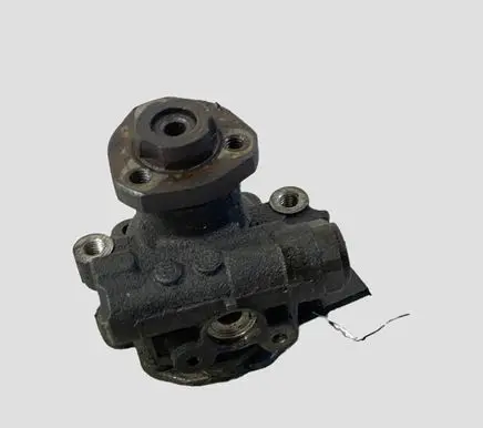 Volkswagen Golf V Power steering pump 1J0422154B