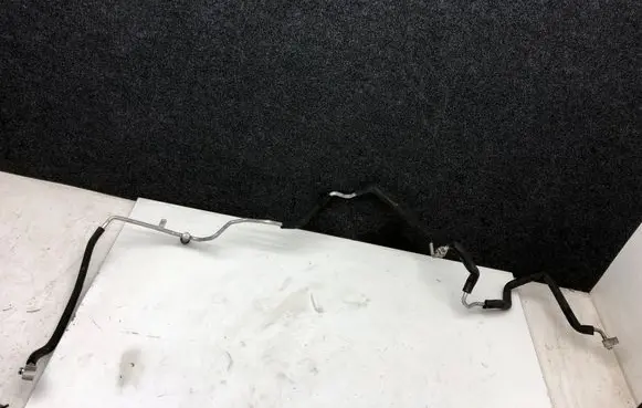 Air conditioning (A/C) pipe/hose