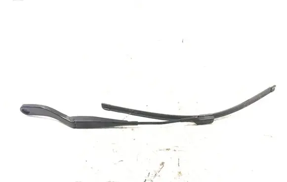Volvo V50 Windshield/front glass wiper blade 31253996