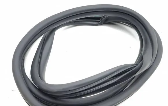 Hyundai Tucson IV NX4 Rear door rubber seal (on body)