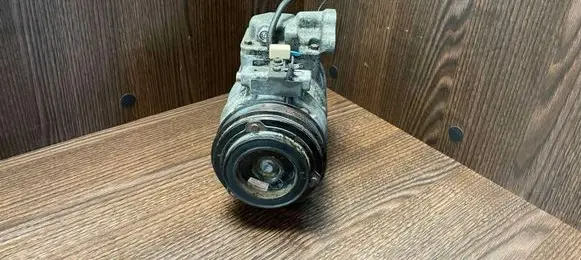Iveco Daily 35 - 40.10 Air conditioning (A/C) compressor (pump) 504014391 2473001880