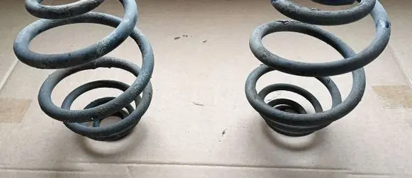 Opel Tigra B Rear coil spring