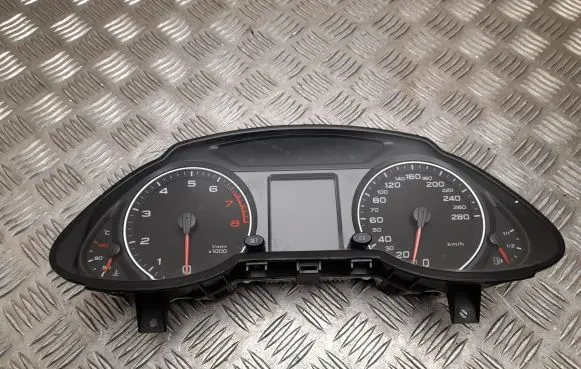 Audi A4 S4 B8 8K Speedometer (instrument cluster) 8R0920930A