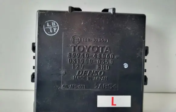 Lexus RX 330 - 350 - 400H Other control units/modules 8994048060