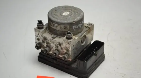 Volkswagen Golf VII ABS Pump 3Q0907379AA 3Q0614517AA