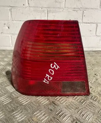 Volkswagen Golf IV Rear/tail lights 1J6945257
