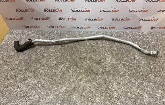 Volkswagen Touareg I Engine coolant pipe/hose